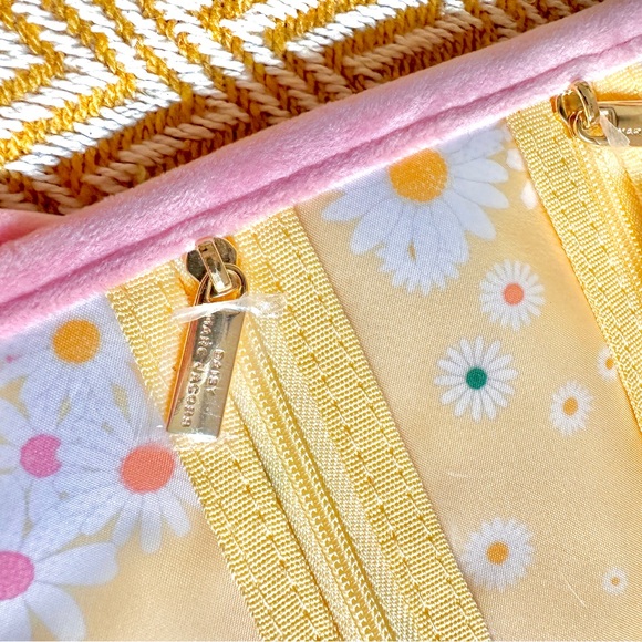 Marc Jacobs Yellow and Pink Jewelry Roll Makeup Travel Organizer accessories - Picture 5 of 7